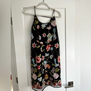 Aqua brand size M embroidered dress